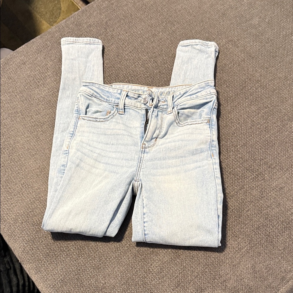American Eagle Outfitters Light Wash Skinny Jeans